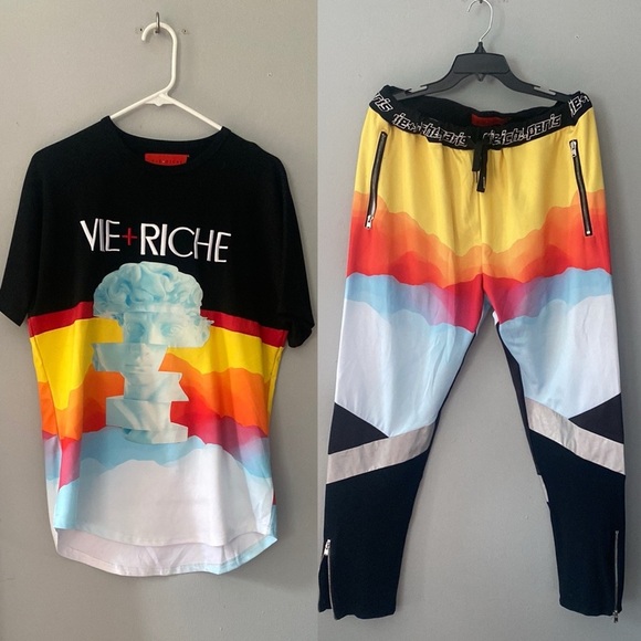 Men's vintage Vie + Riche top and pants set. Top is Med and bottoms are XL - Picture 1 of 12
